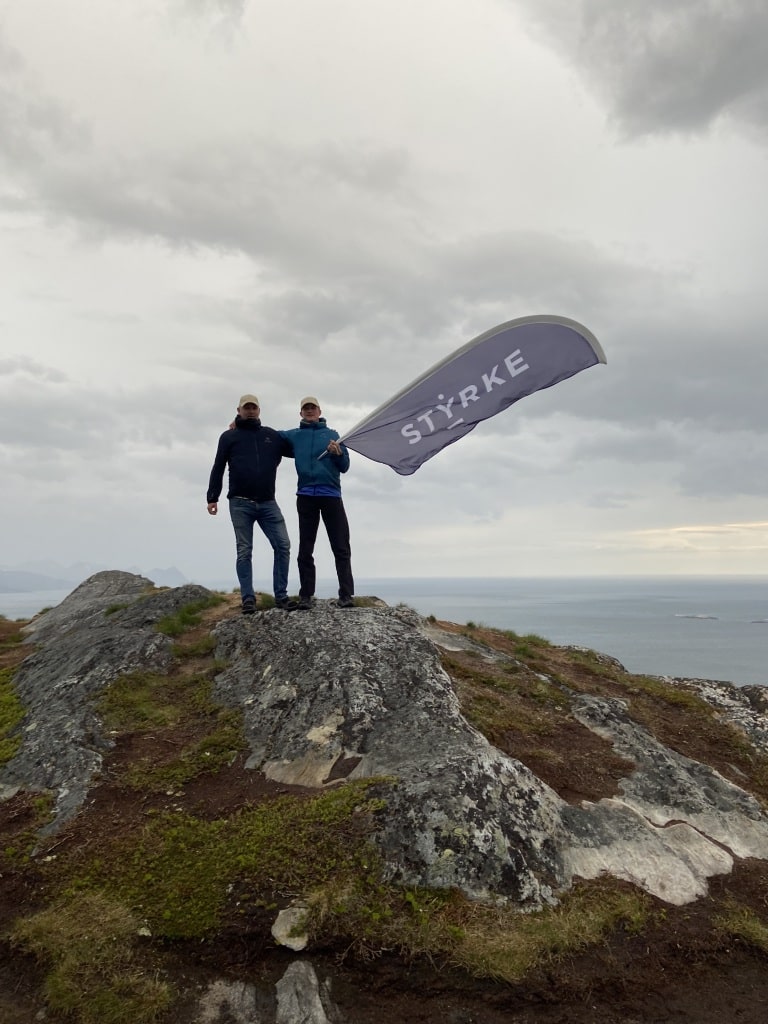 Ole Magnus Båtstad og Christer Systad tok seg en luftetur mens de var på Superkurshelg med Styrke. Foto: Ole Magnus Båtstad.